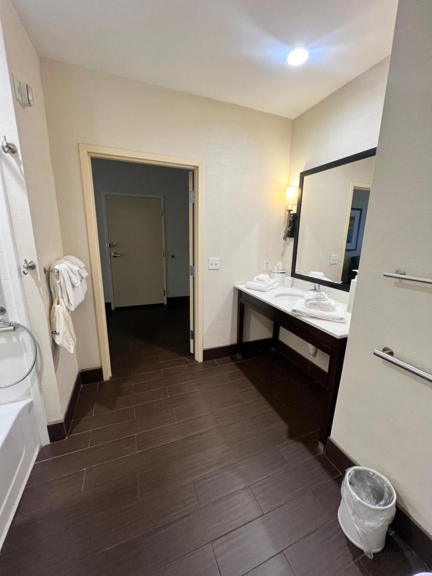 Hampton Inn & Suites Stroudsburg Bartonsville Poconos Buitenkant foto