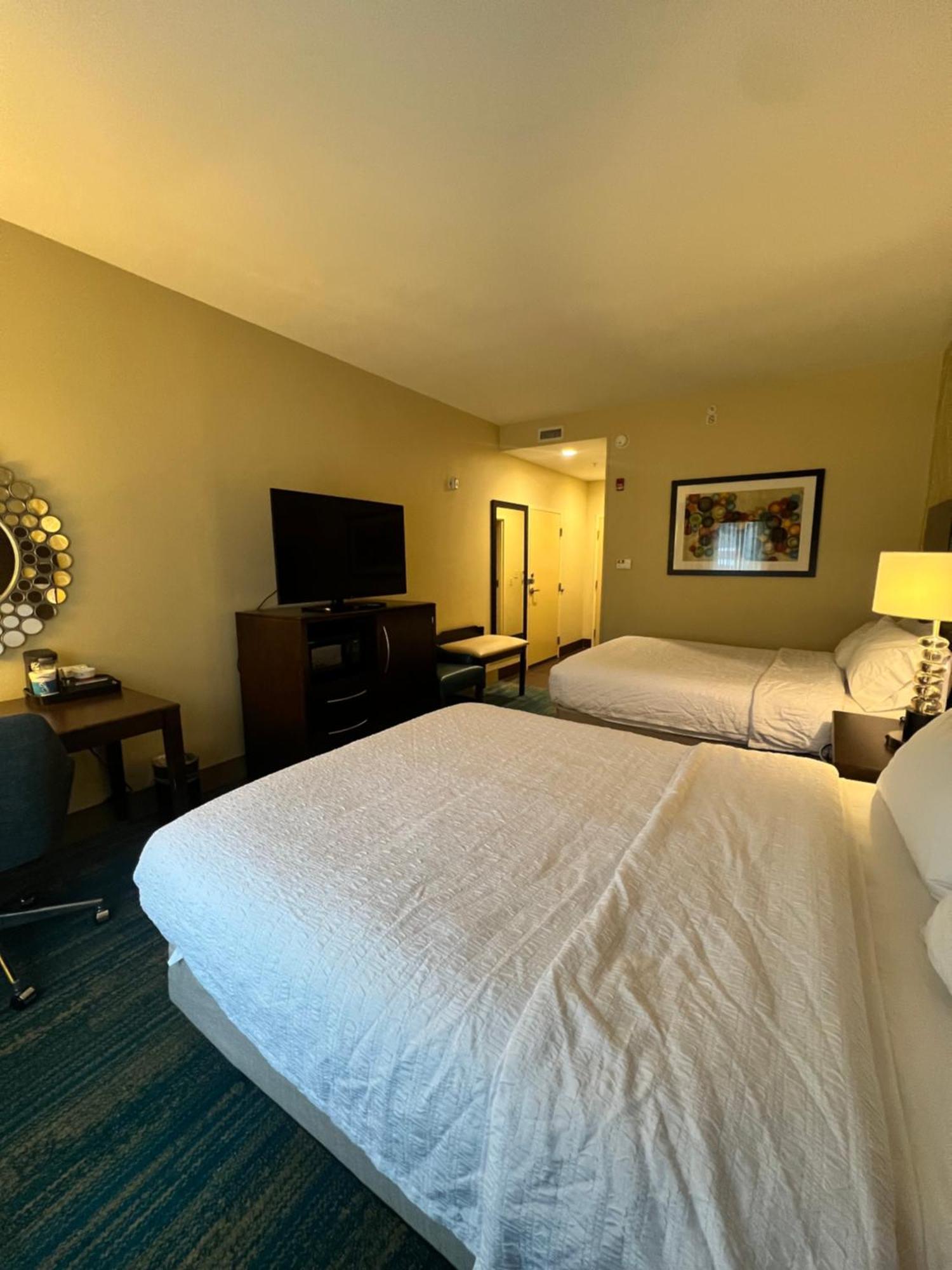 Hampton Inn & Suites Stroudsburg Bartonsville Poconos Buitenkant foto